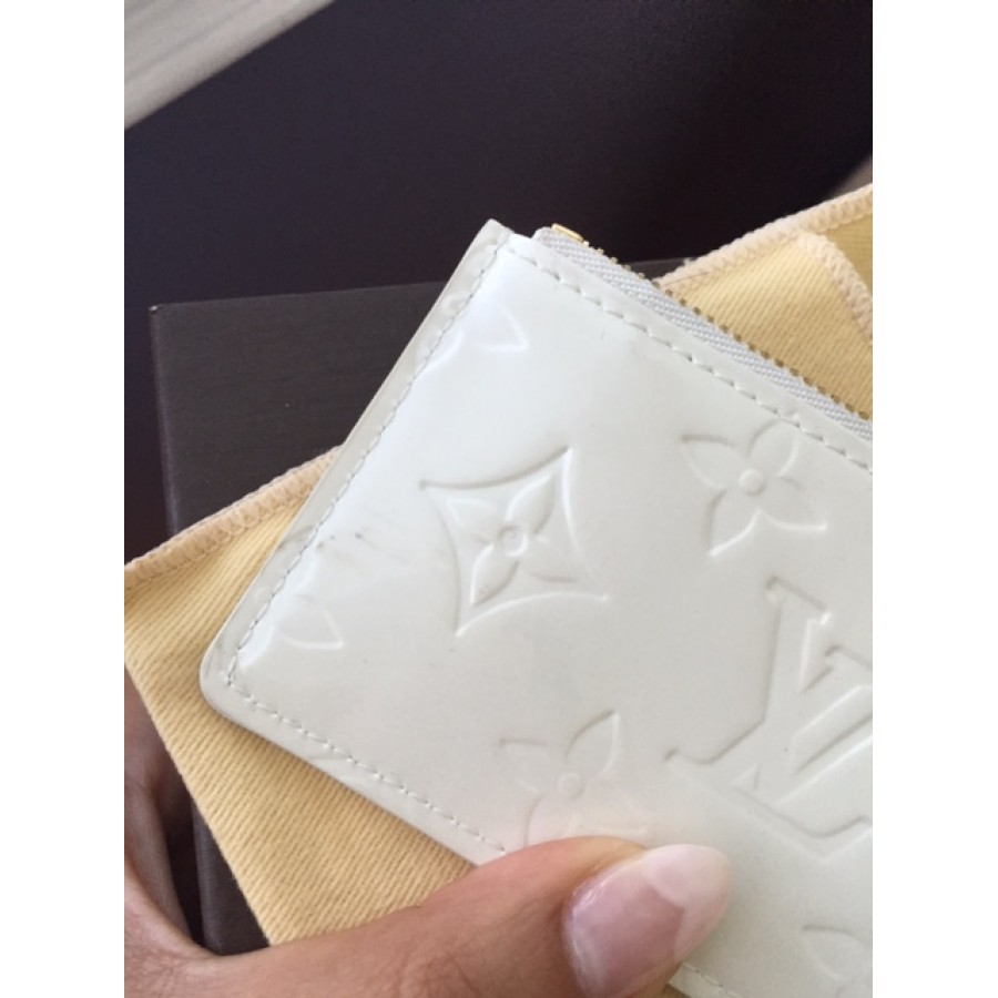 Louis Vuitton Monogram vernis Pochette Cles NM Coin Case Purse M91463 White  LV