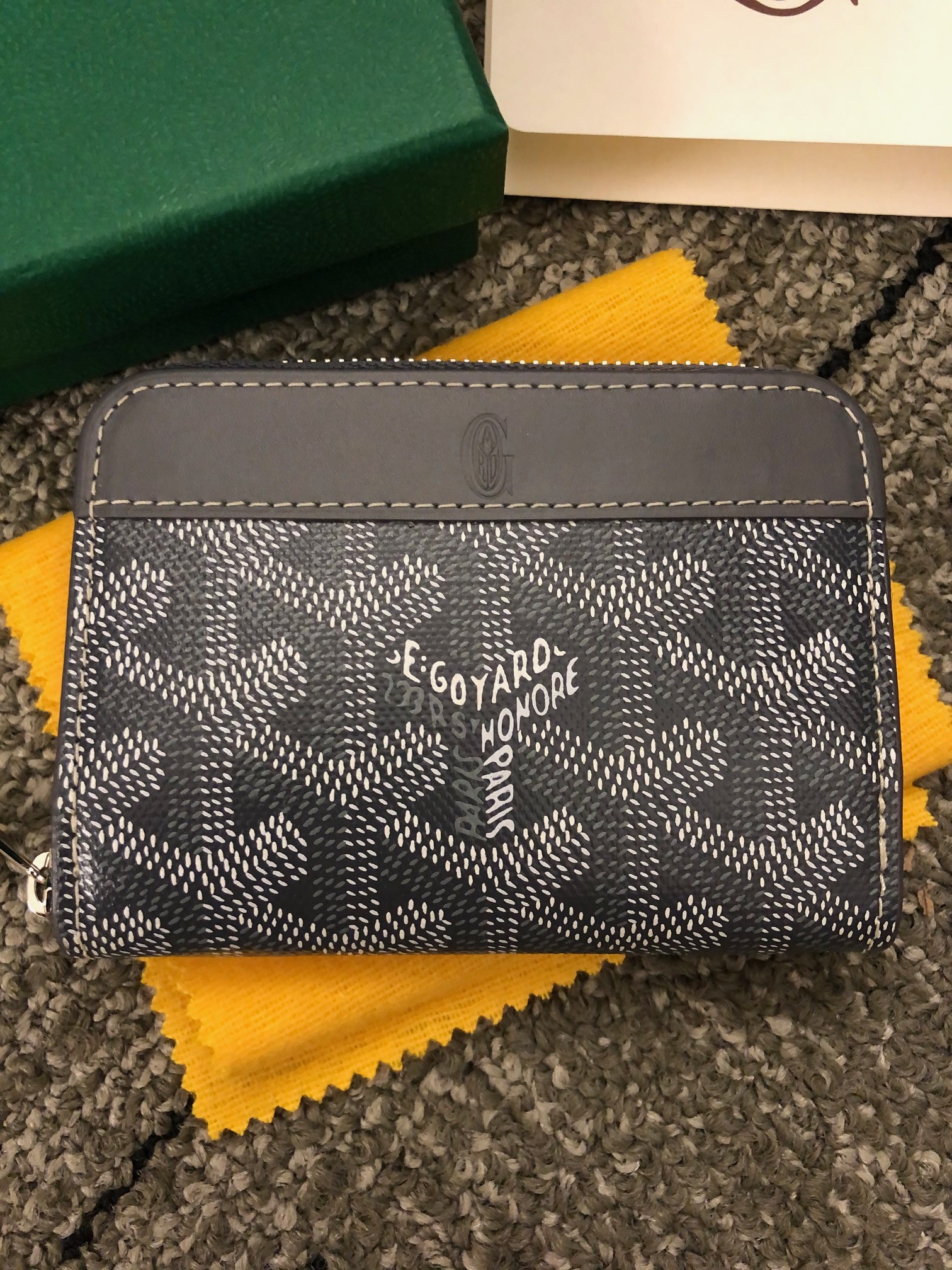 goyard matignon mini zip wallet