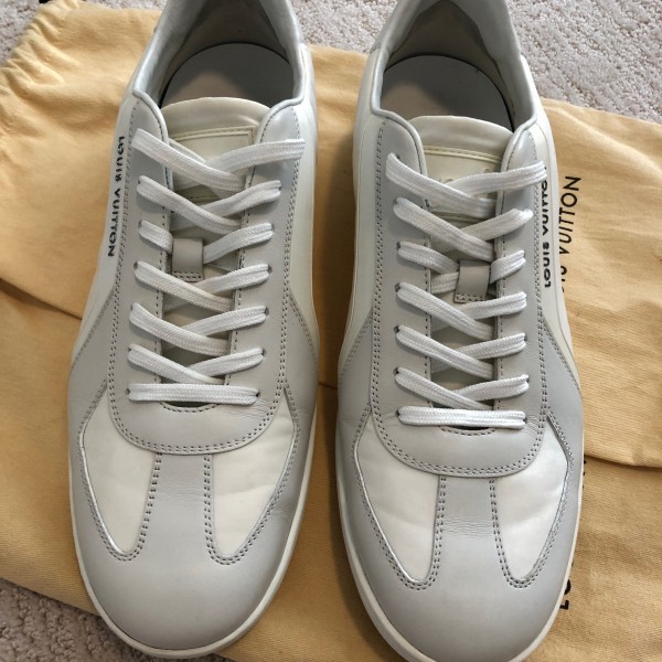 $800 Men's Louis Vuitton White Leather Sneaker Trainers SZ LV 7.5 / US ...